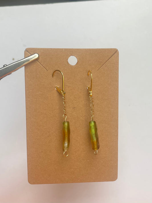 Green/amber dangles
